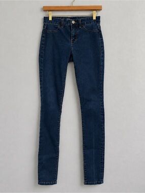 Calvin Klein Jeans Women’s 27/4 Legging Skinny Jeans Dark Wash Stretch Denim